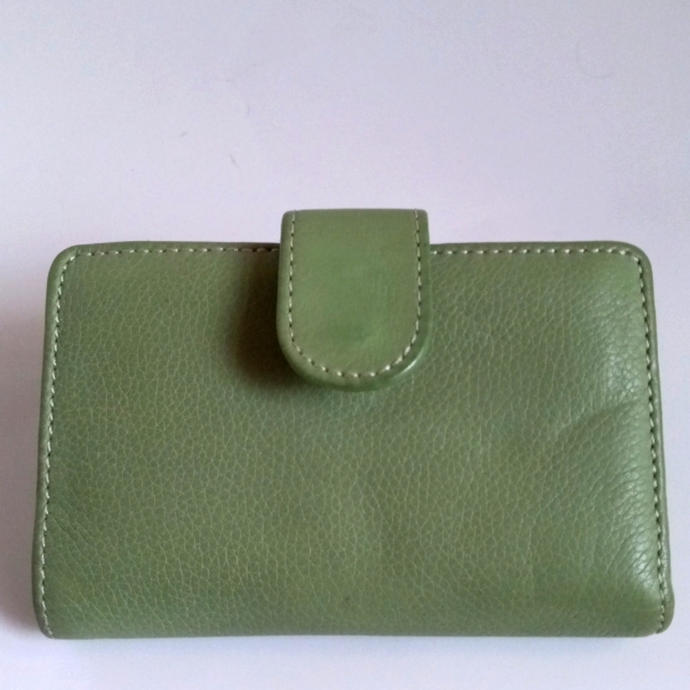 LEATHER WALLET